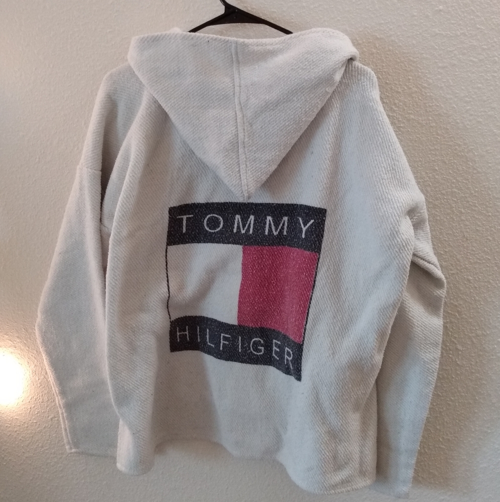 Tommy Drug Rug Hoodie
